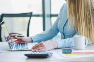What to Look For in a Modern HRIS Payroll System