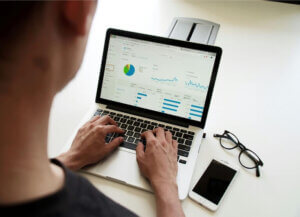 Who Offers Best Data Analytics Services and Why It Matters Now