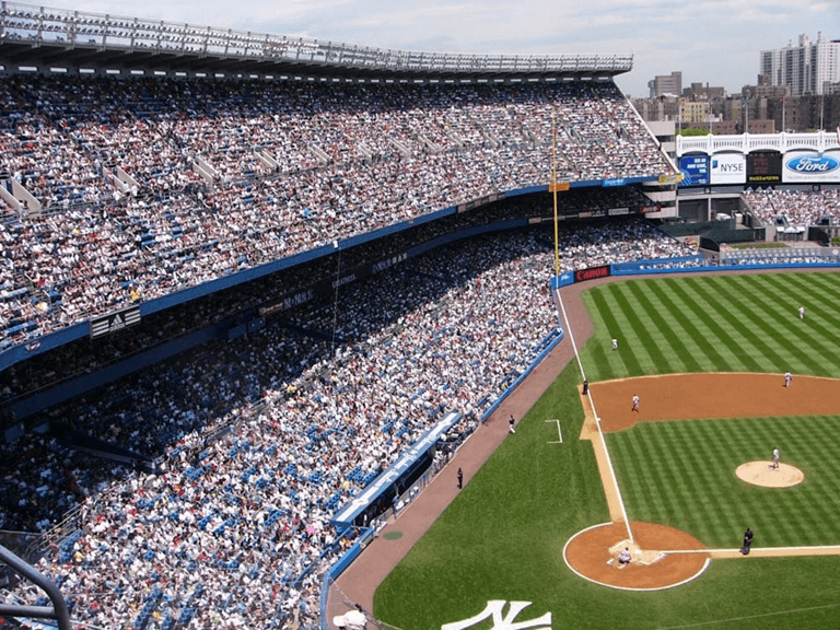 Best Tips for Following Sports News Online