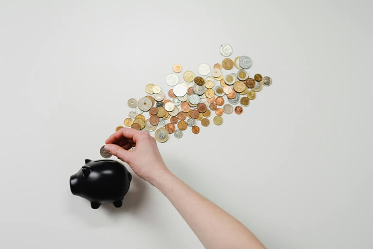 How to Build a Financial Plan Before You Even Start College