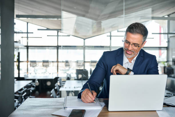 How Do Companies Overcome Modern Supply Chain Challenges