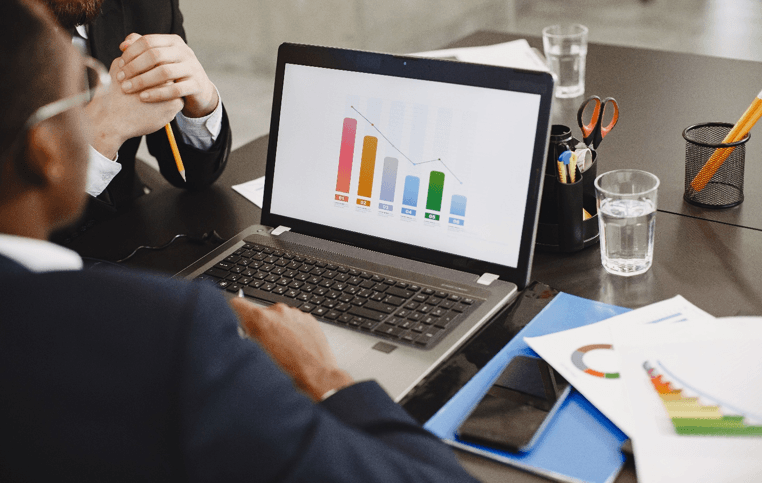How Data Analytics Is Transforming Modern Business Applications