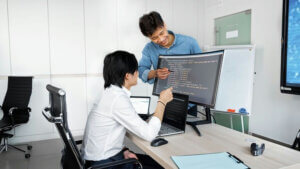 LLC for Online Business When Founders Abroad Should Set Up a US Company