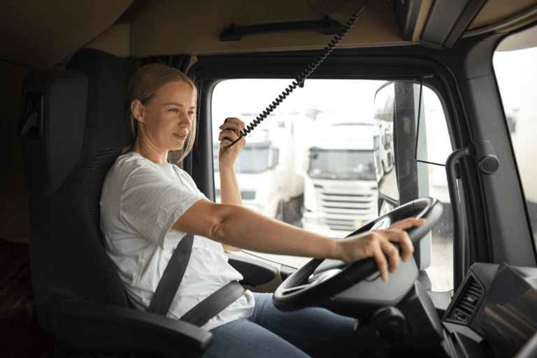 Why Every Logistics Professional Should Read Trucking News