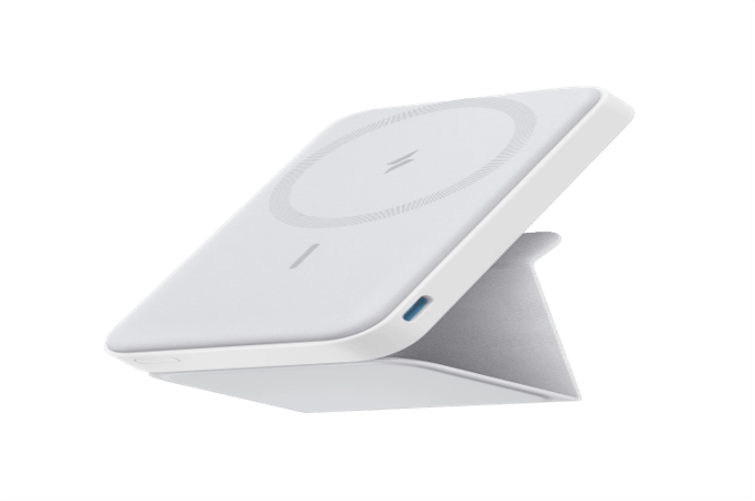 Never Run Out of Battery Again A Real Guide to Portable Chargers for iPhone